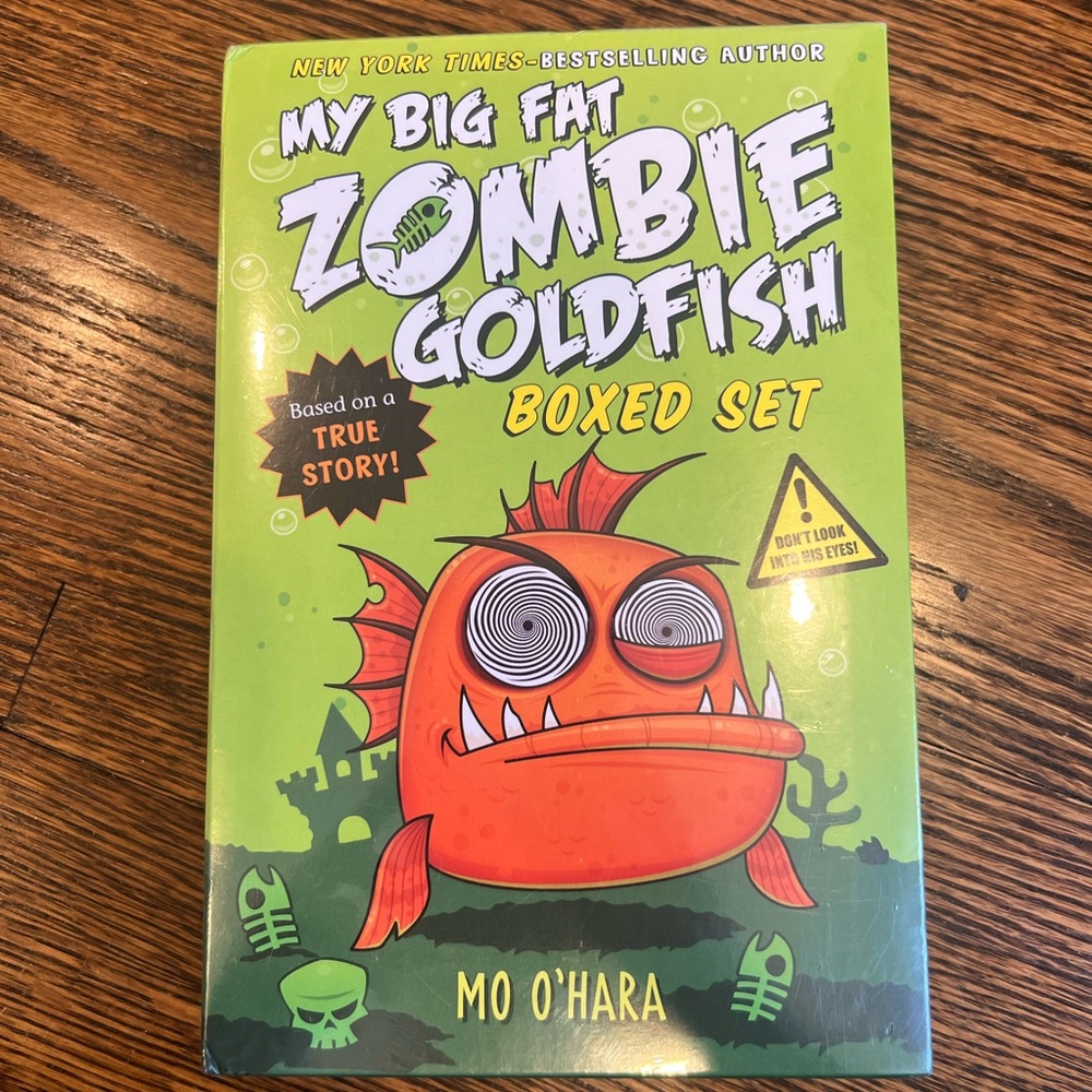 Zombie Goldfish Boxed Set - Green and Orange